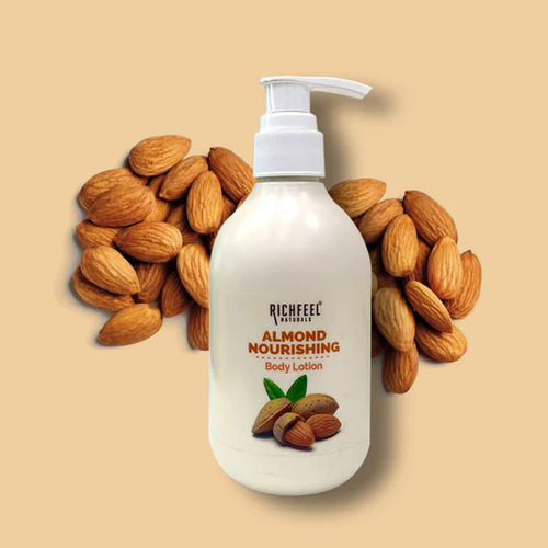 RichFeel - Almond Nourishing Body Lotion - 250 Gr