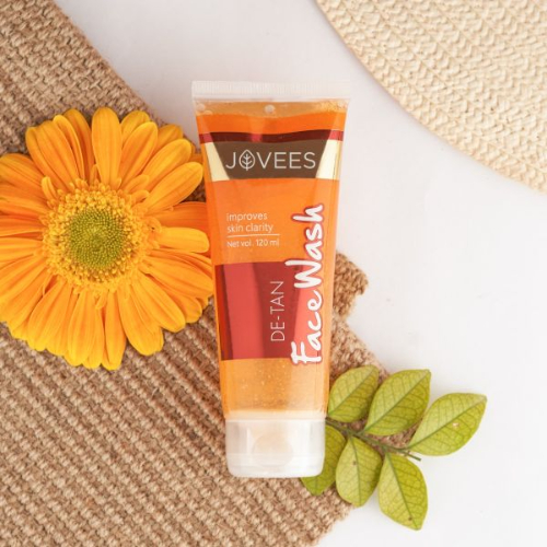 Jovees Herbal - De-Tan Face Wash - 120 ML